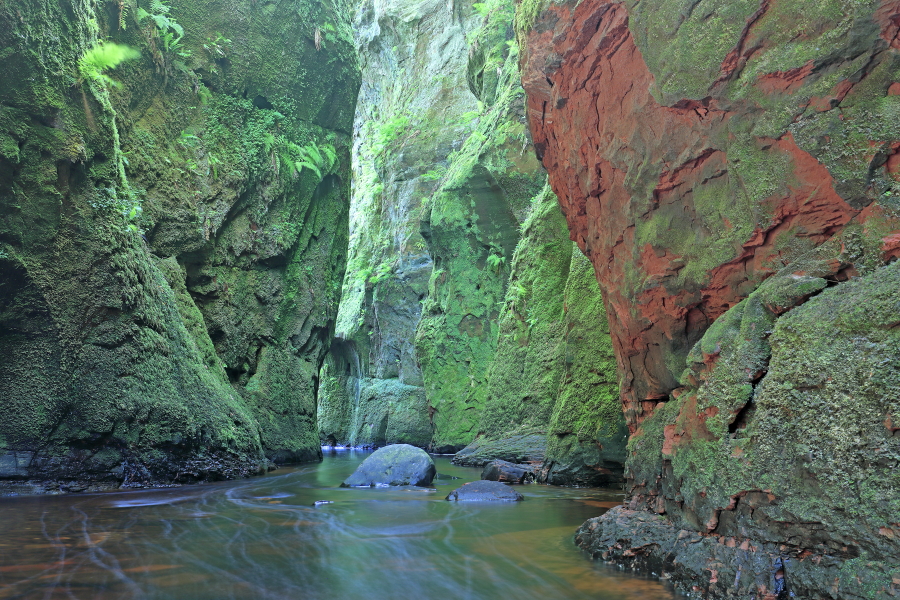 Die kurze Schlucht