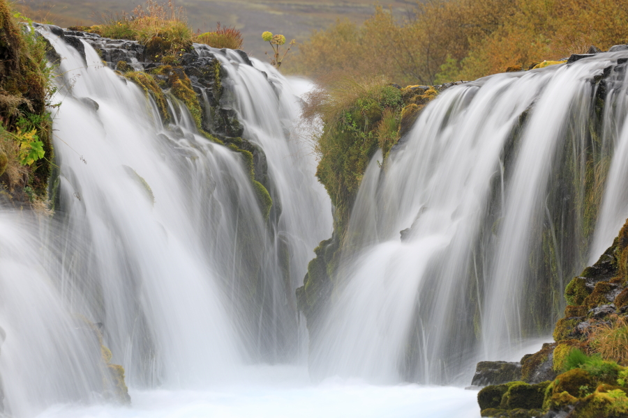 Der Bruarfoss ist ein weniger bekannter Wasserfall. Er liegt zwar mitten im 