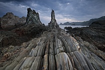 Felsen am Strand von Gueirúa (Playa de Gueirúa), Asturien, Spanien