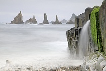 Felsen am Strand von Gueirúa (Playa de Gueirúa), Asturien, Spanien