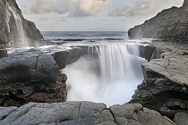 Basaltfelsen bei Puerto de la Cruz an der Nordküste von Teneriffa