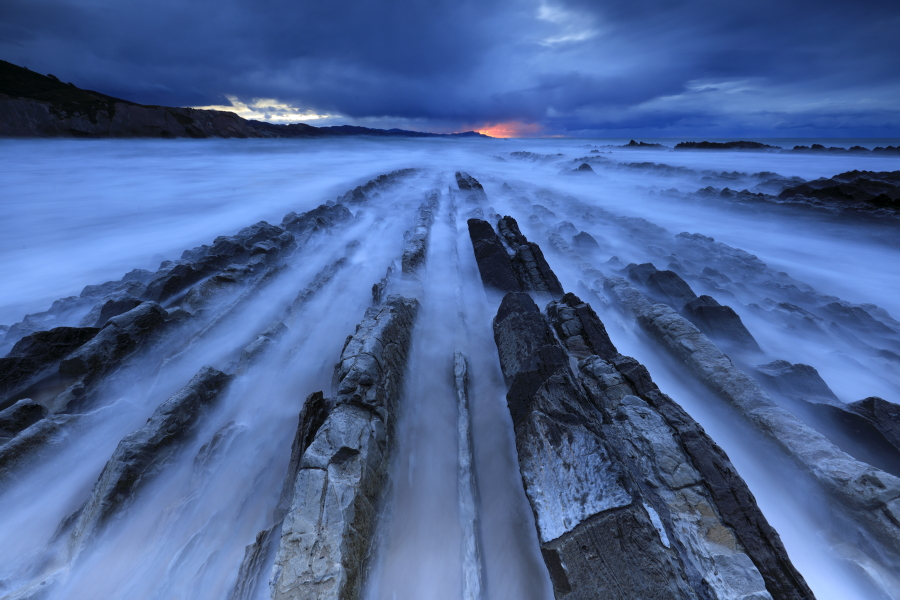 Flysch am Strand von Zumaia